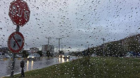 Bəzi yerlərdə yağış yağacağı ehtimalı var Bəzi yerlərdə yağış yağacağı ehtimalı var